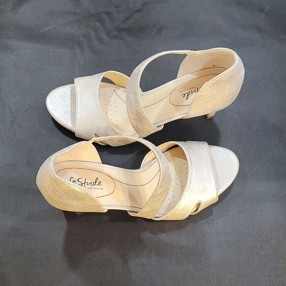 BRAND NEW LIFESTRIDE WOMEN'S MEGA STRAPPY SANDALS - Picture 5 of 12